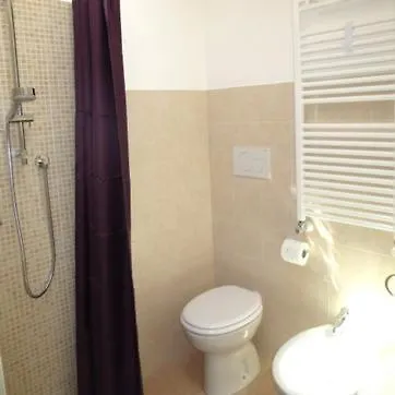 Finale Ligure Gorra Rooms Rosa Di Mare Vicino Al Mare Lontano Dal Caos! Borgio Verezzi 0*,